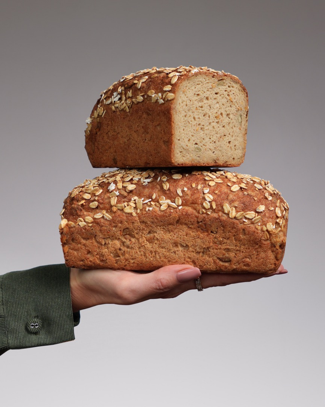 Chleb ciemny miodowy bezglutenowy (670g)